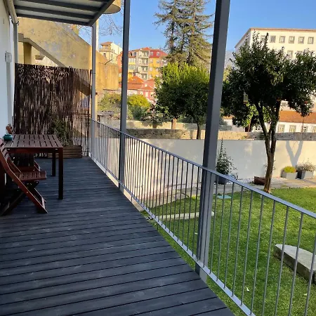 Loveporto2 Balcony/garden@hist.c * Oporto