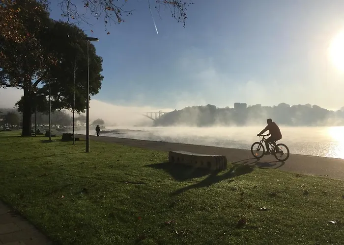 Loveporto2 Balcony/garden@hist.c *